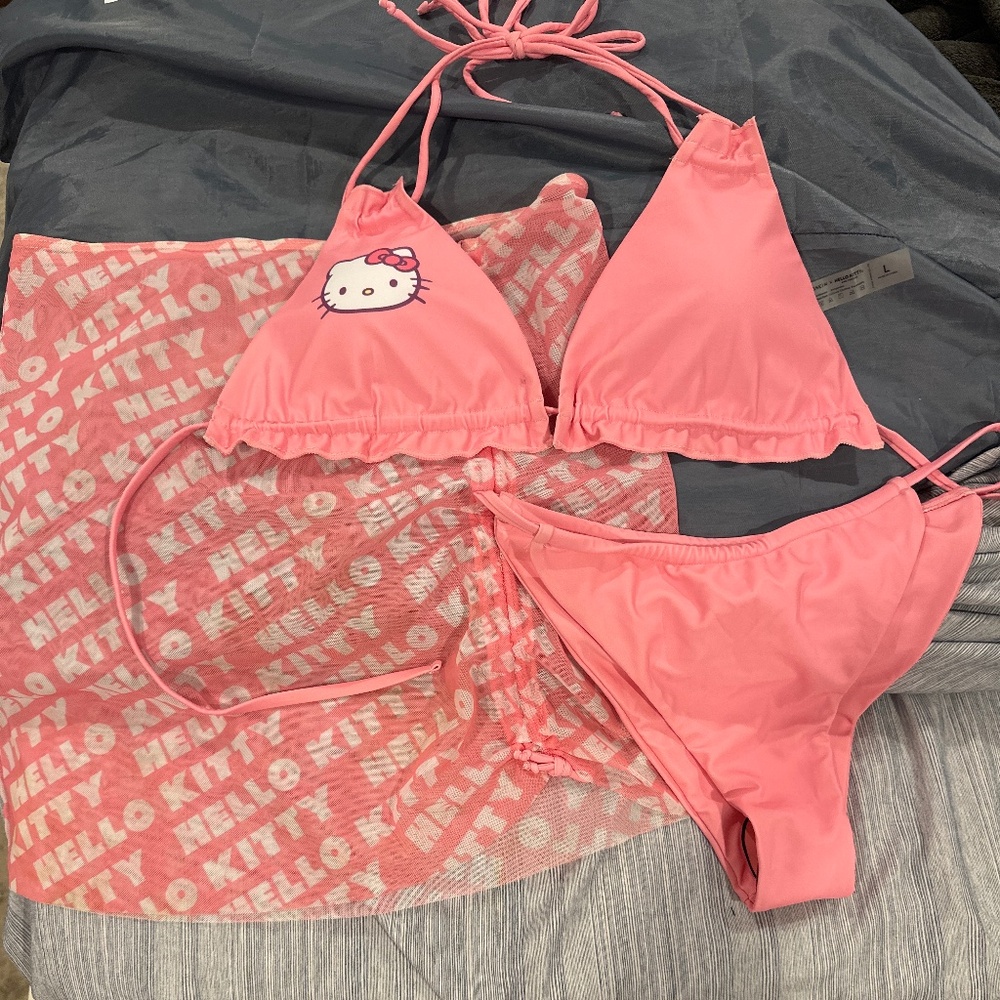 Pink hello kitty bikini 3 piece top bottom cover up skirt large nwt new